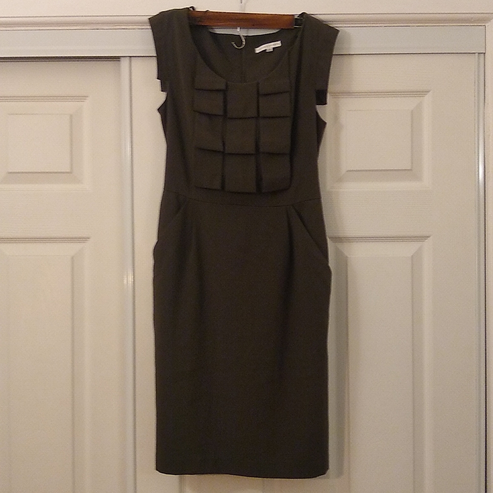 Sandra Darren Dress - Green - Size 8